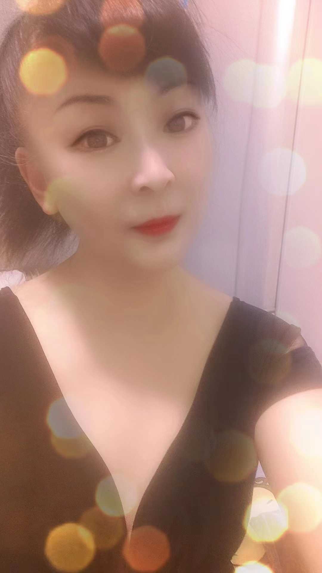 城关区魅惑少妇桃子