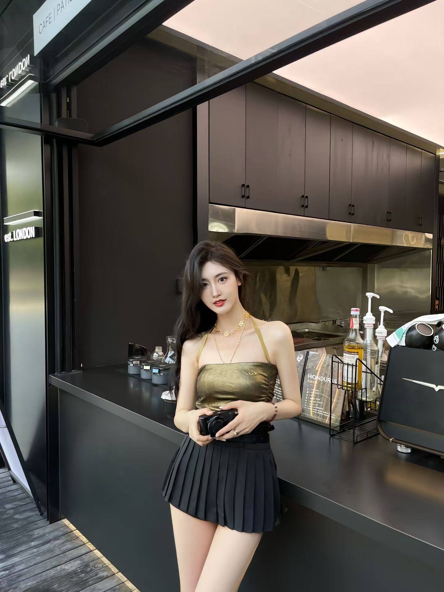 叫声迷人制服多多，推荐尝试