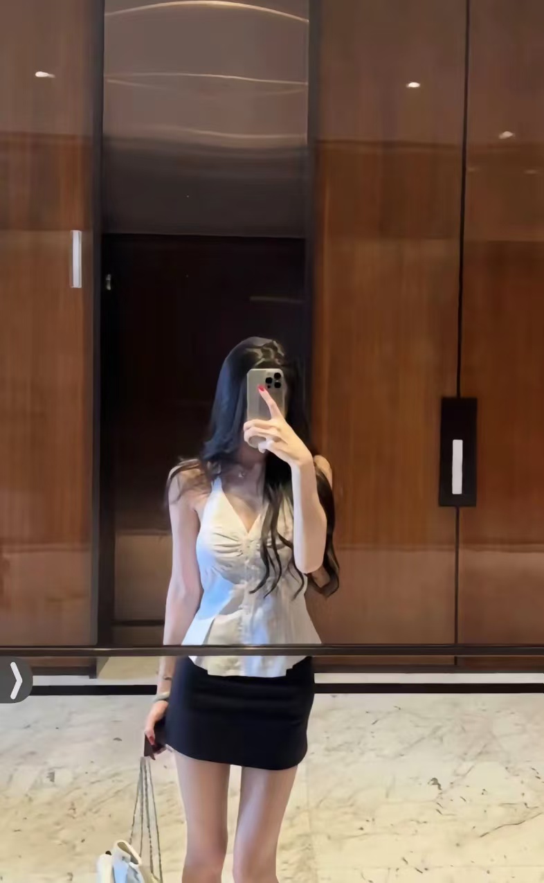 性价比很高的妹妹，提前预约