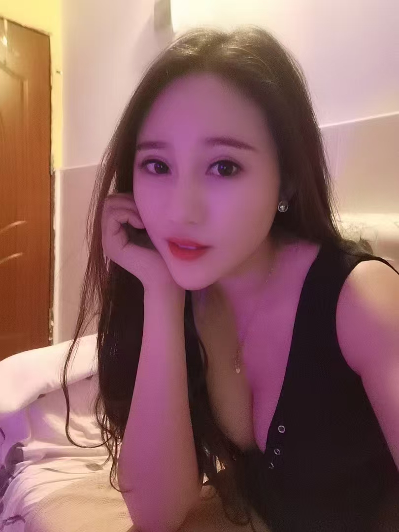 良家妇女，很有韵味的姐姐