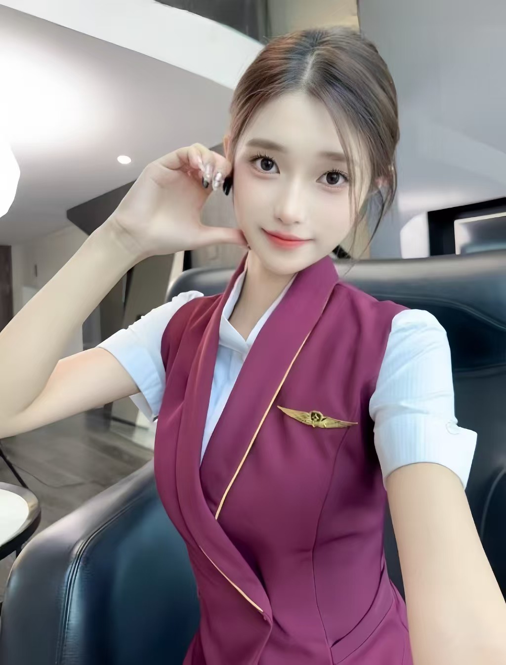 甜美在读空姐（兼职上门）