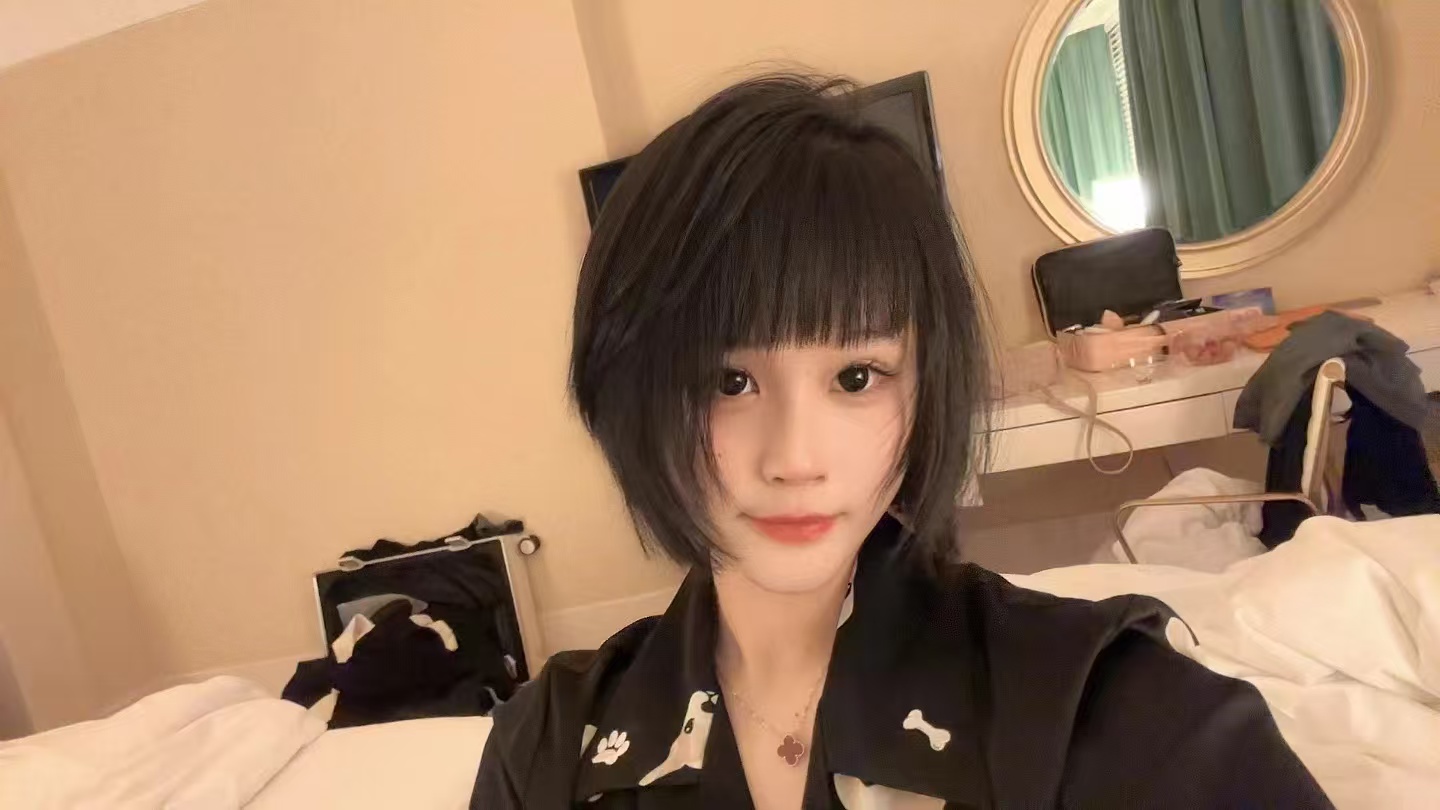 特别有韵味的小妹妹，身材挺棒