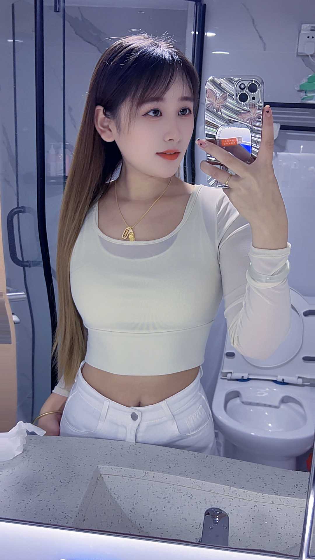 南海新人靓女彤彤