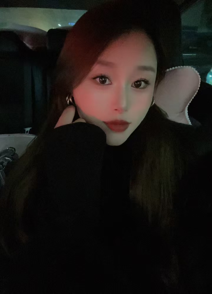 医美偶尔兼职小姐姐