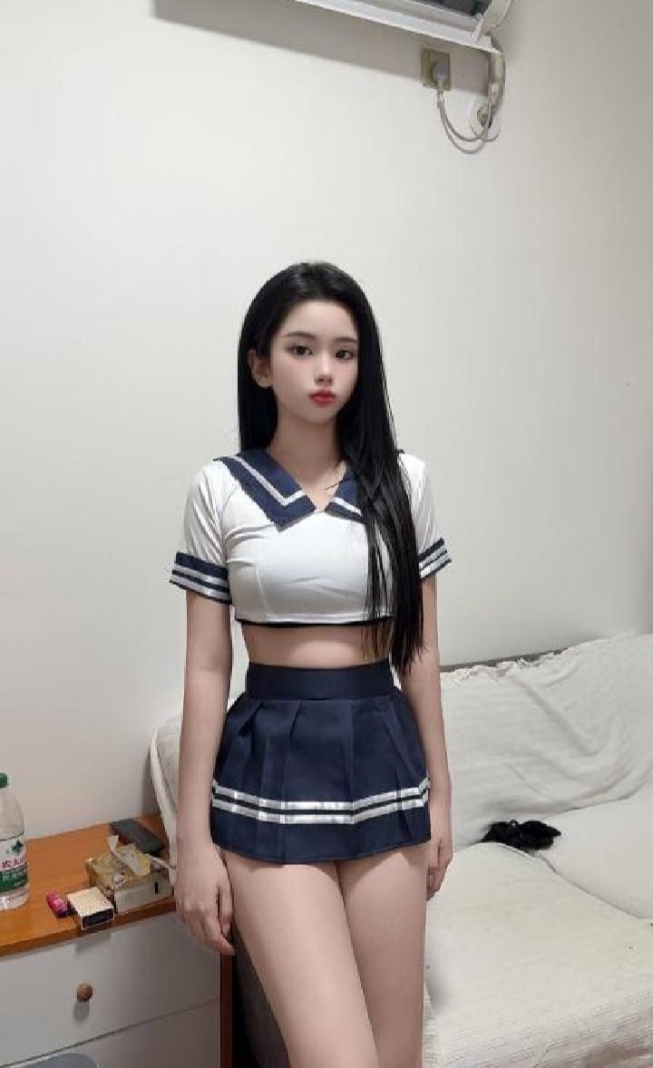 火爆身材颜值辣妹