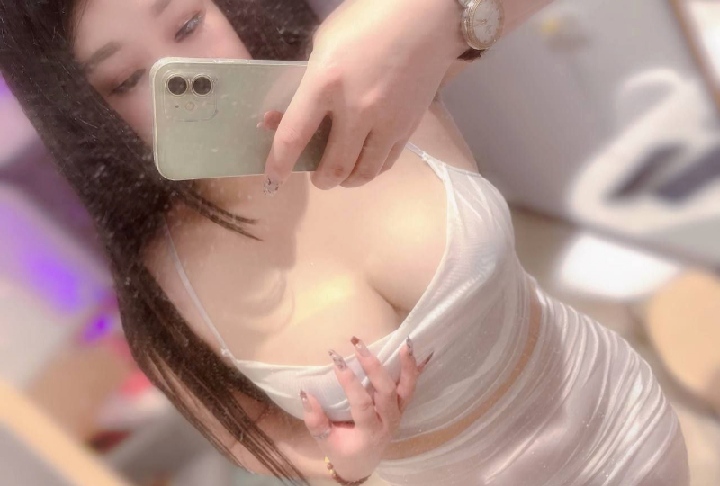 大胸热辣风Sao小少妇