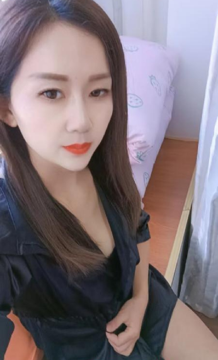 瑶海温婉小少妇静静