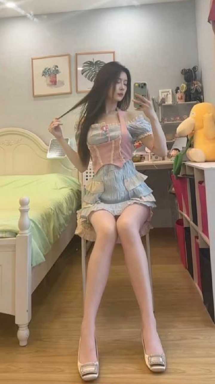 南山热辣长腿御姐小慧