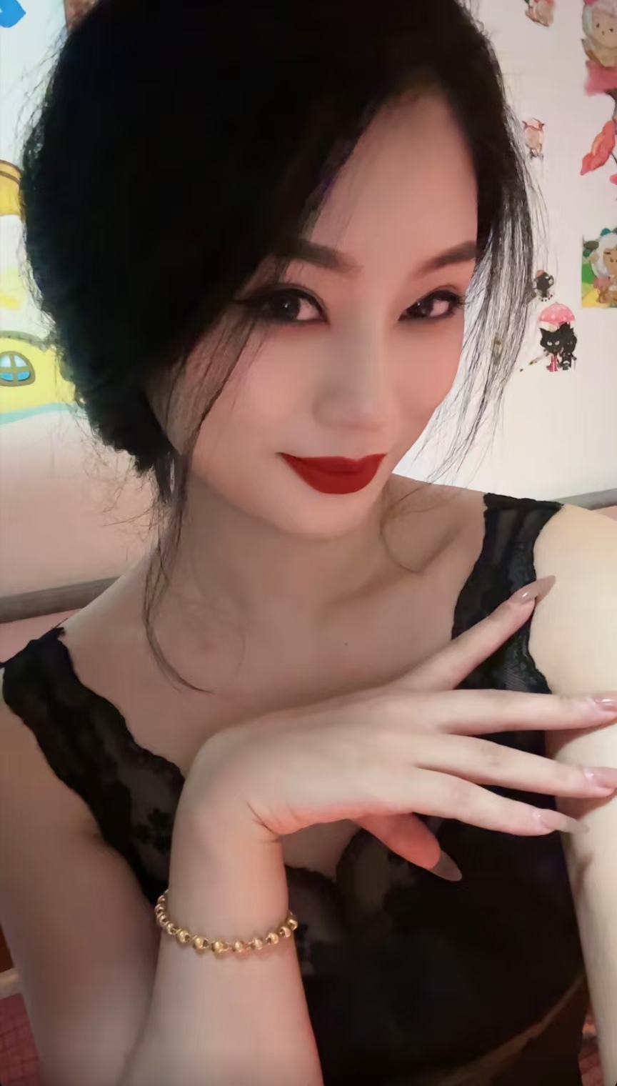 南关魅惑撩人喜杨杨