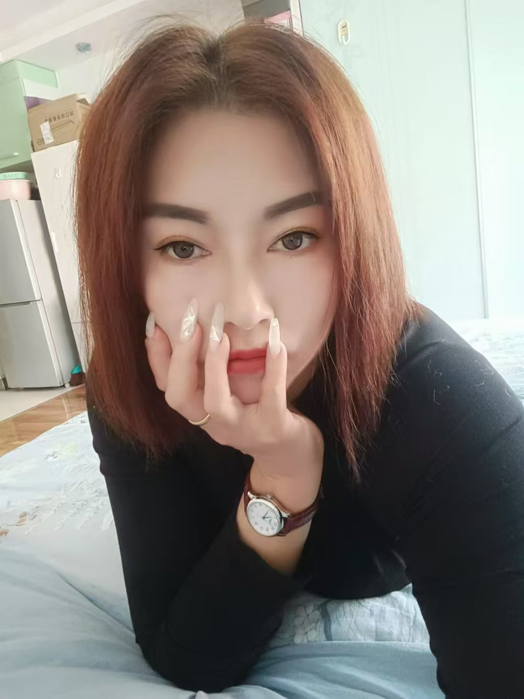 大胸短发御姐琪琪