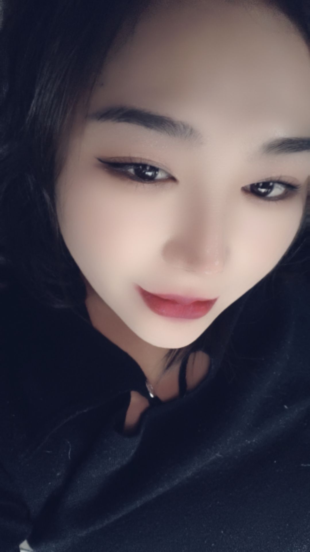 微微胖，小个子妹妹