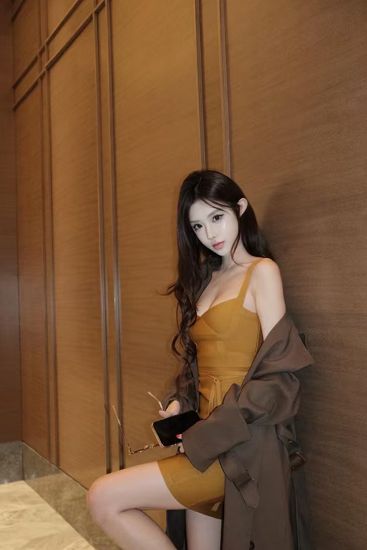 美腿玉足后入很刺激