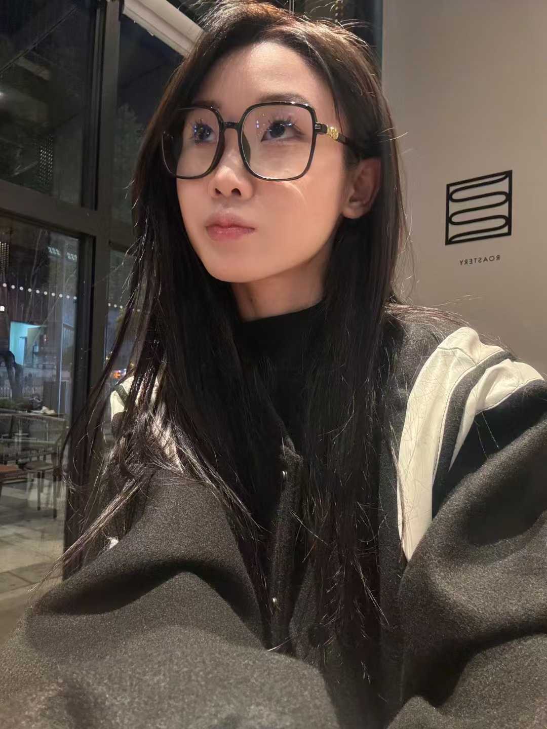 长发披肩的妹子喜欢可以无脑冲