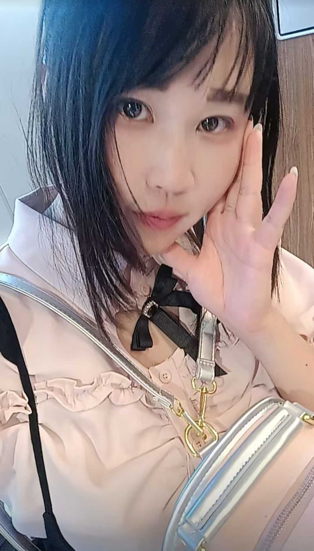 常府街巨乳小姐姐慕华