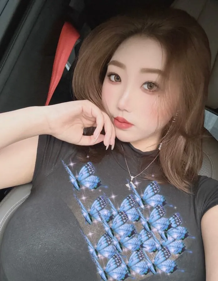 有时间就找我约会呀