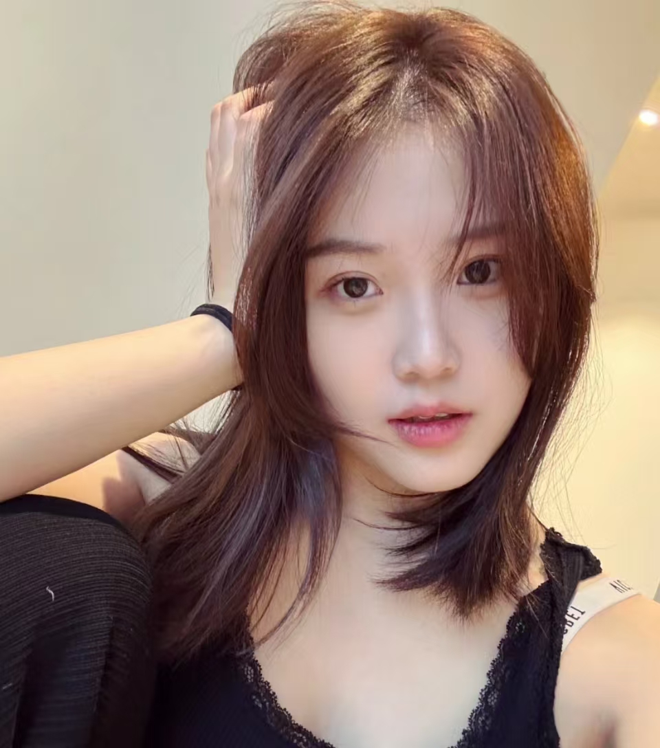 浦东甜妹嫩妹小雨