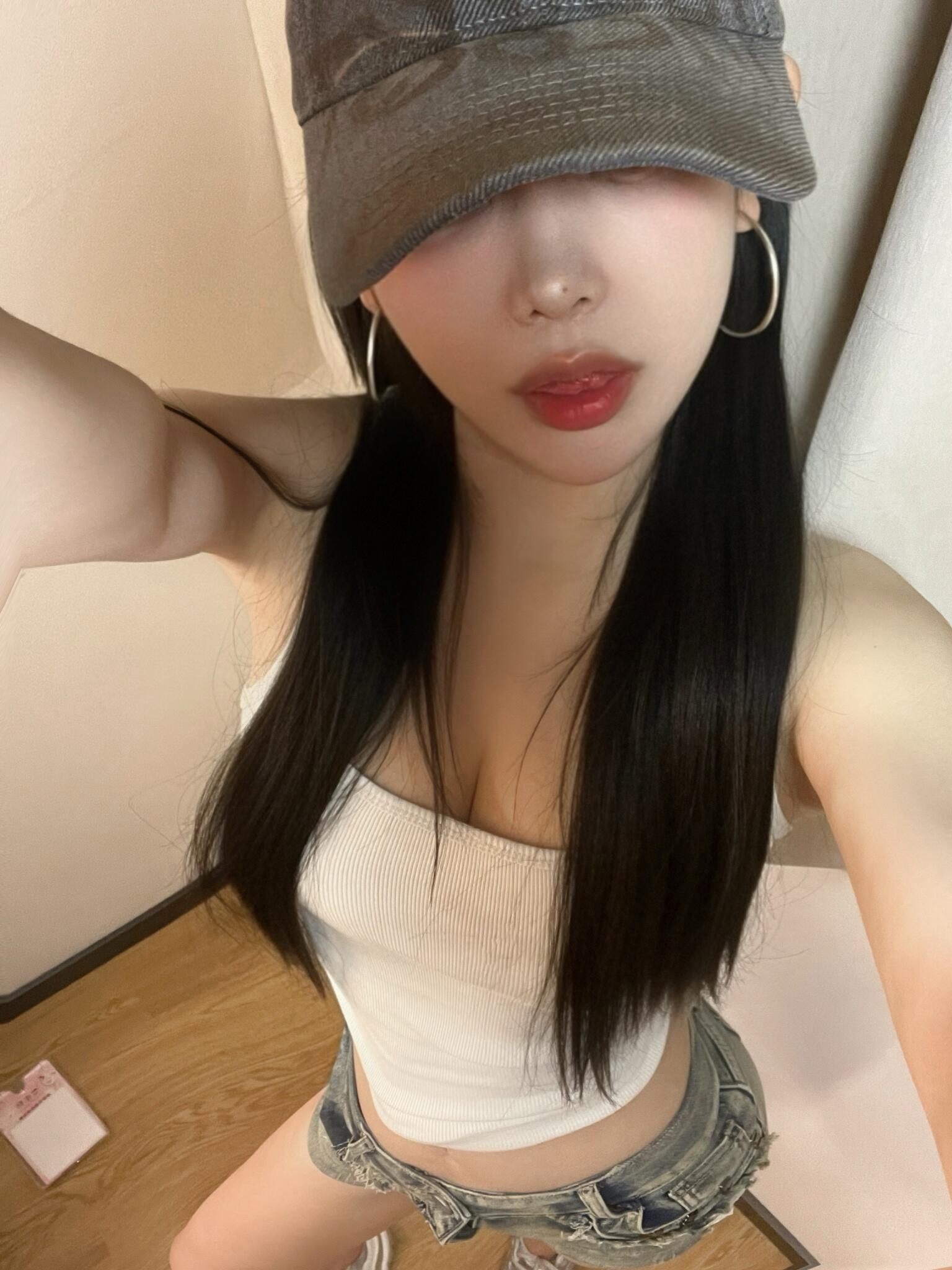 兼职20岁，24小时在线