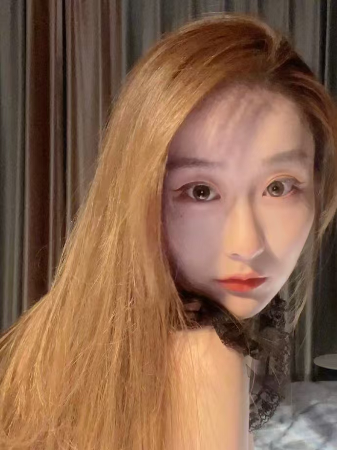 波推很到位配合姿势也多的小姐姐