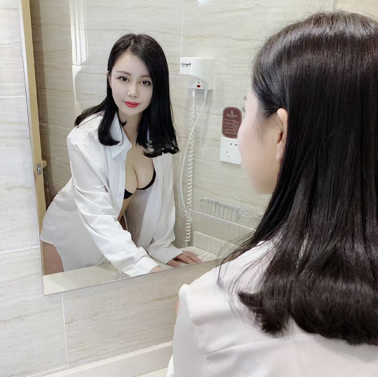 热辣情趣大胸武老师