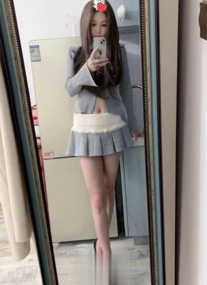 南关高挑性感大长腿盈盈