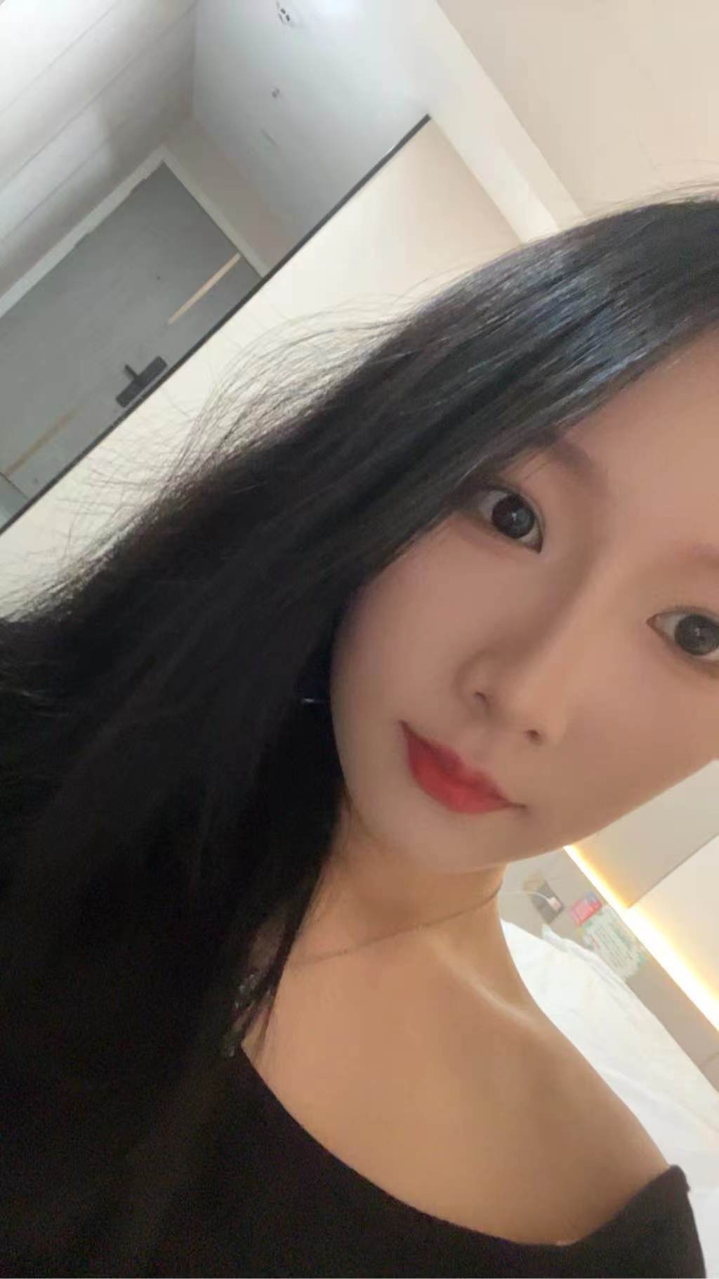 龙华诱人小嫩妹兔兔