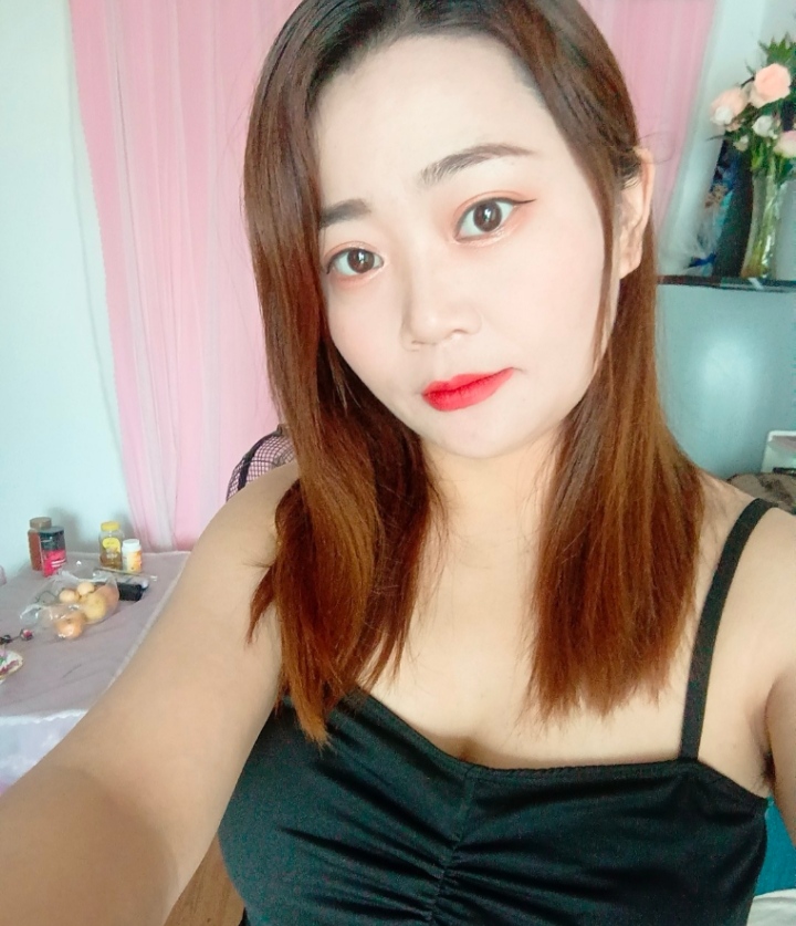 剧情诱惑大屁股Sao货