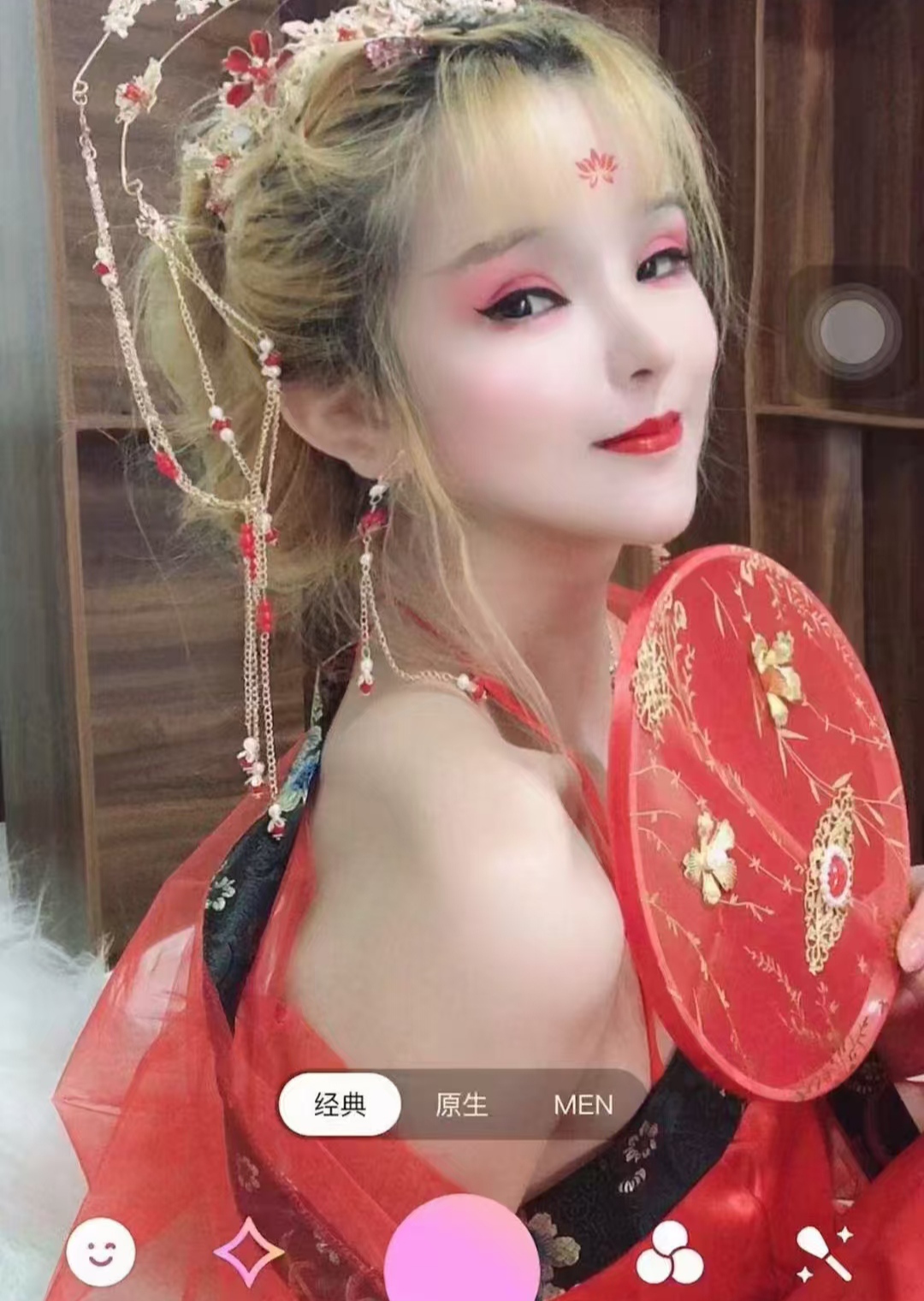 海珠美艳辣妹蜜琪