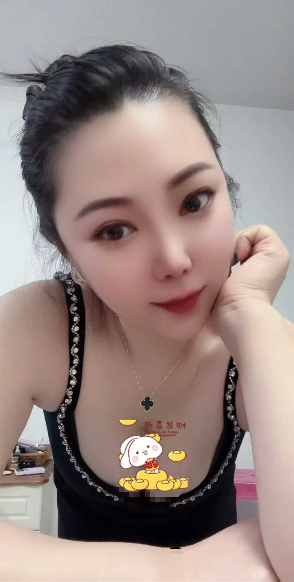 中项环保小姐姐素颜