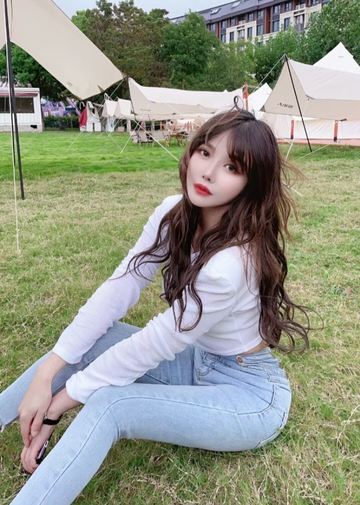 静安轻熟气质御姐梓菲