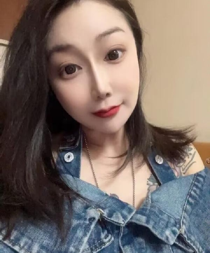 服务系魅惑美少妇