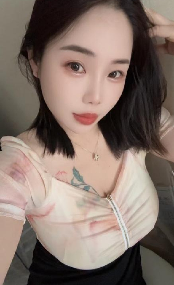 极品丰润御姐媚儿