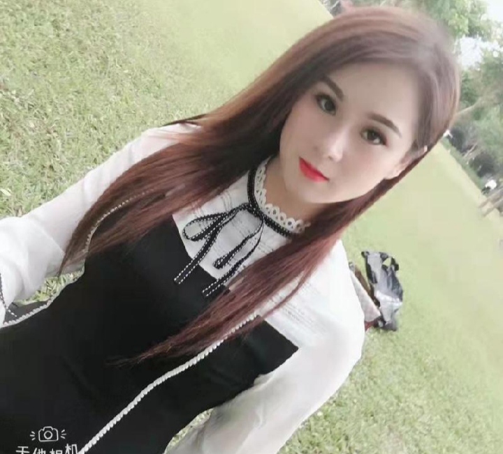 龙华魅惑少妇飞飞