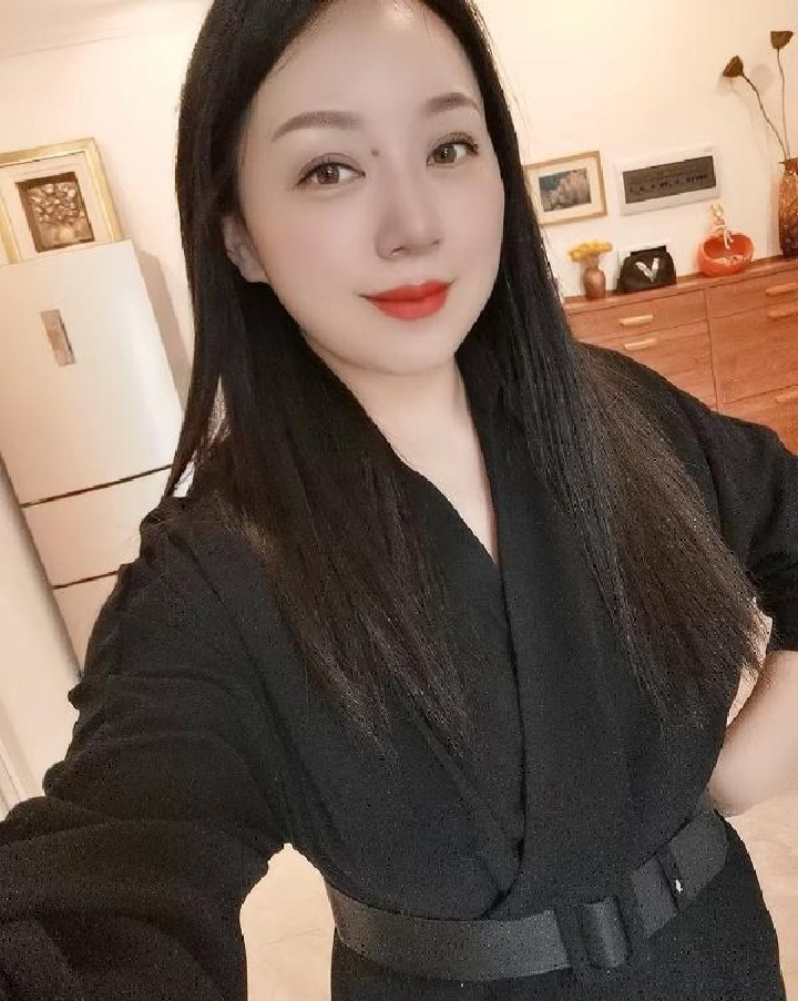 官渡文艺范大胸少妇