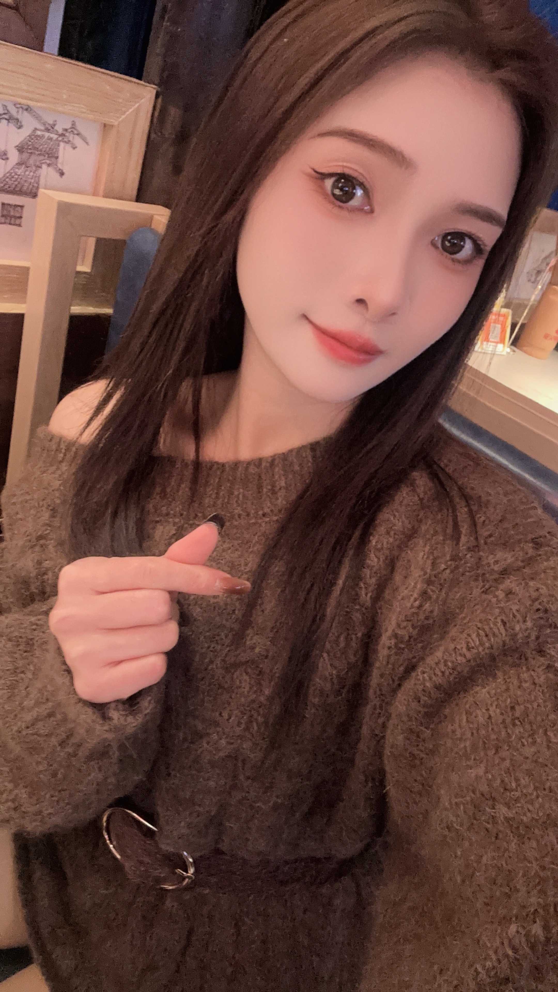 嫩妹个人高端公寓