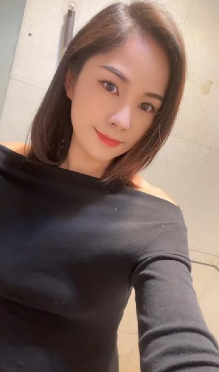 钟楼柔情小少妇