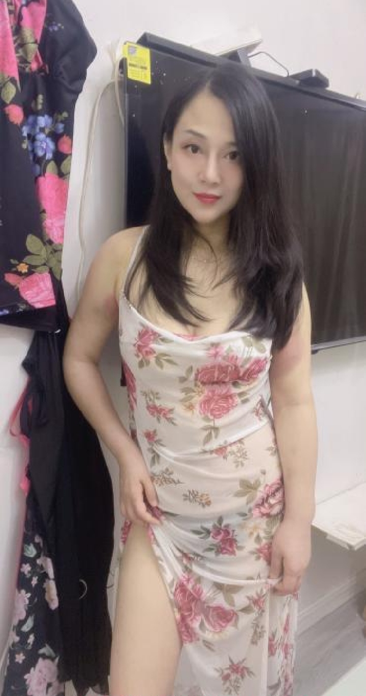 丰润美少妇米小姐