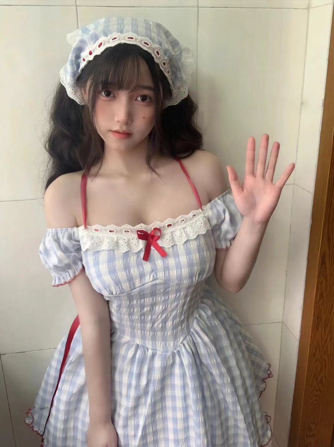 白嫩萝莉萌妹青青