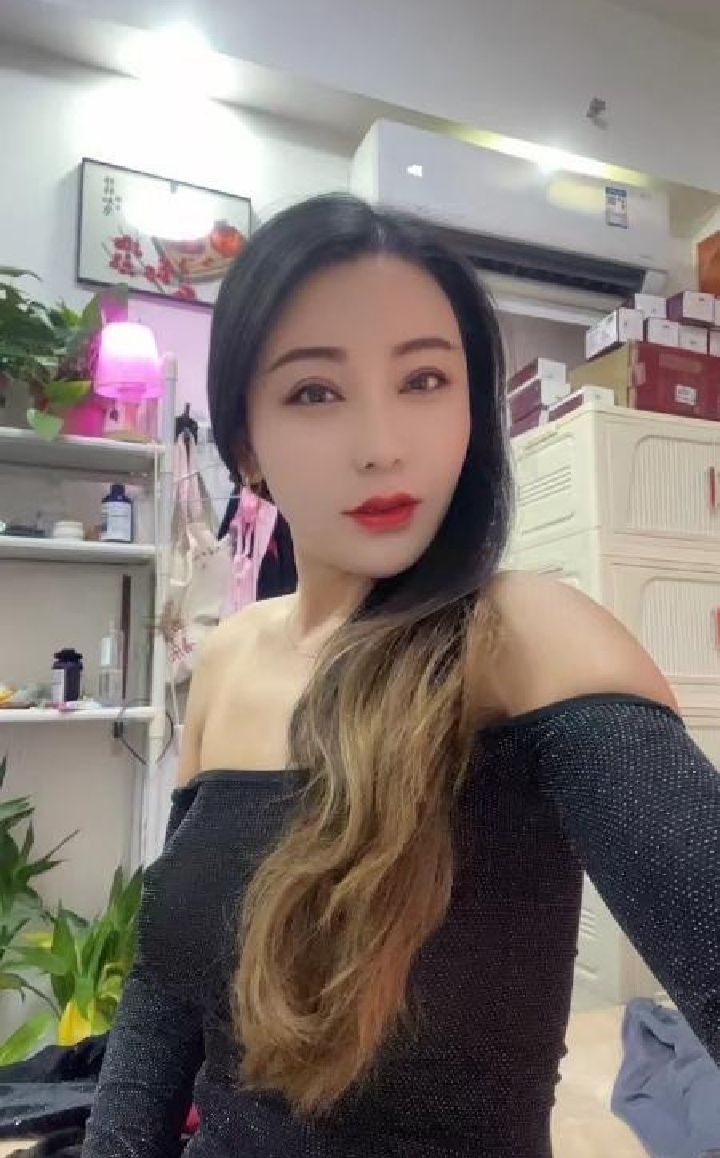 姑苏风情妩媚美少妇