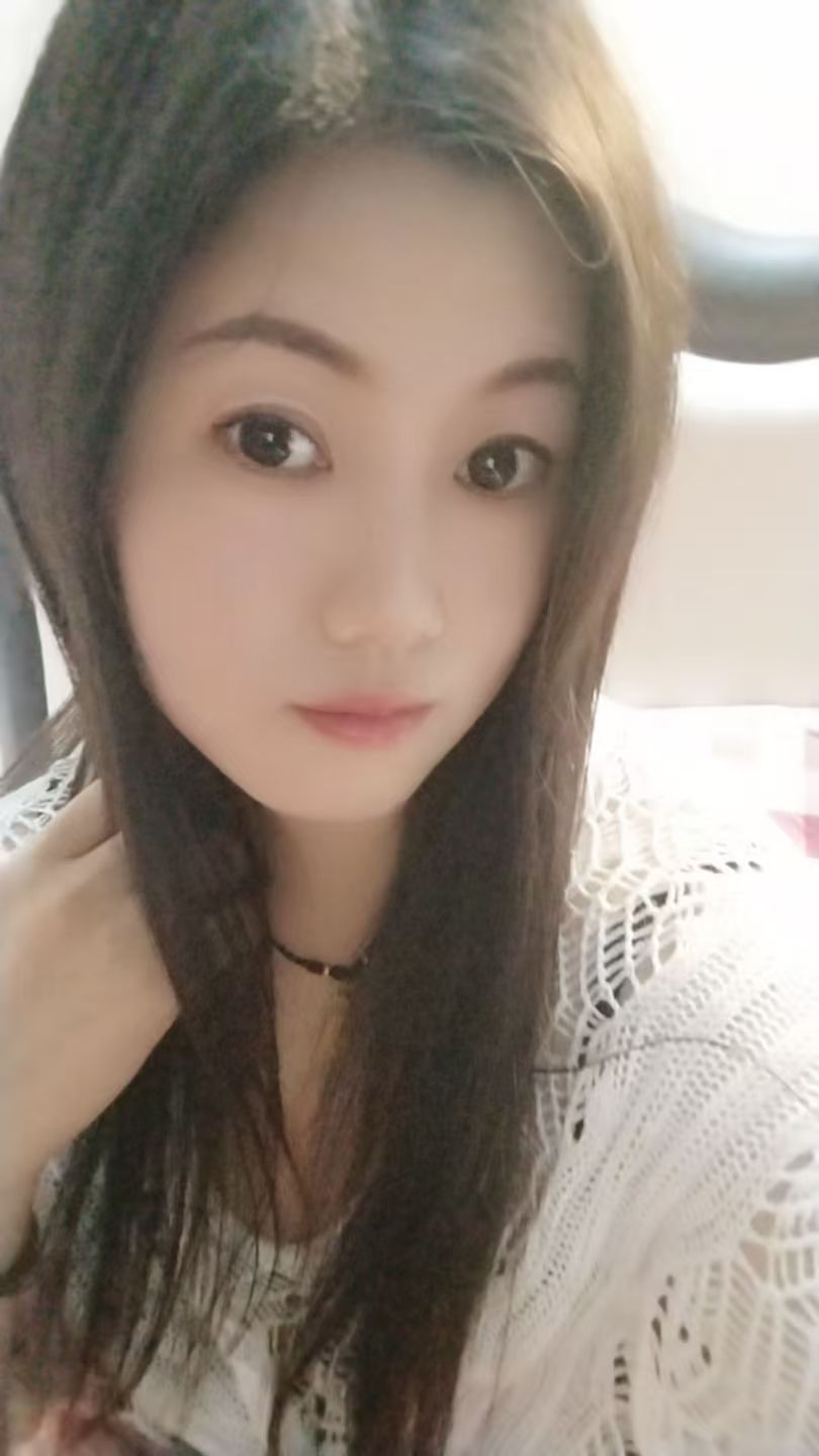 宝山丰满少妇小福猪