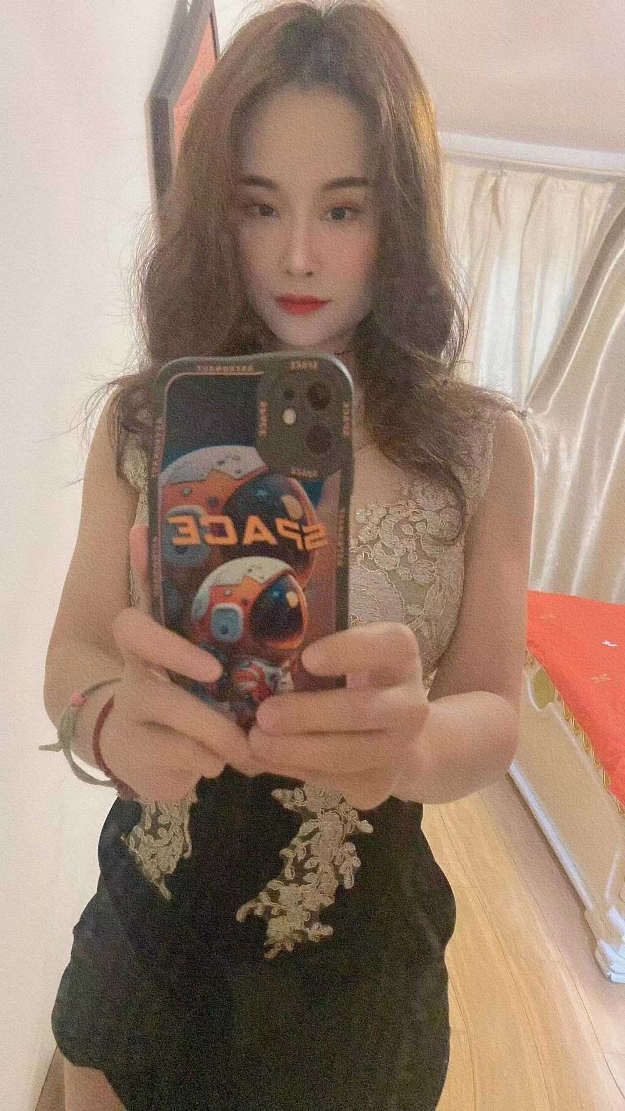 仙鹤街性感美女