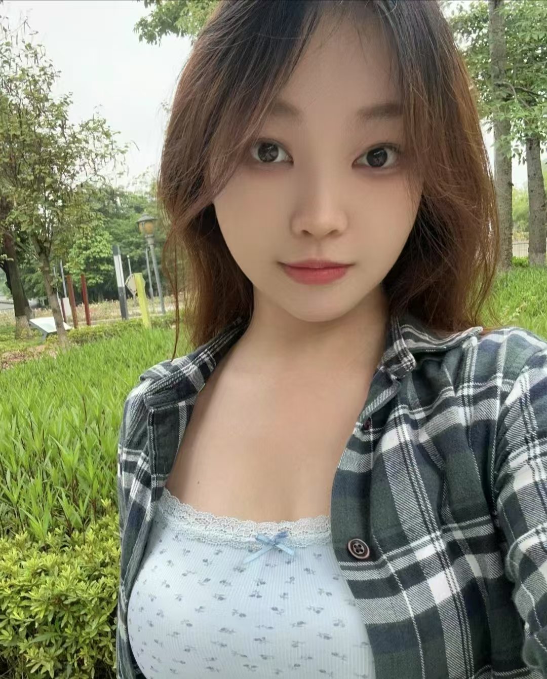 服务系妹子梦梦