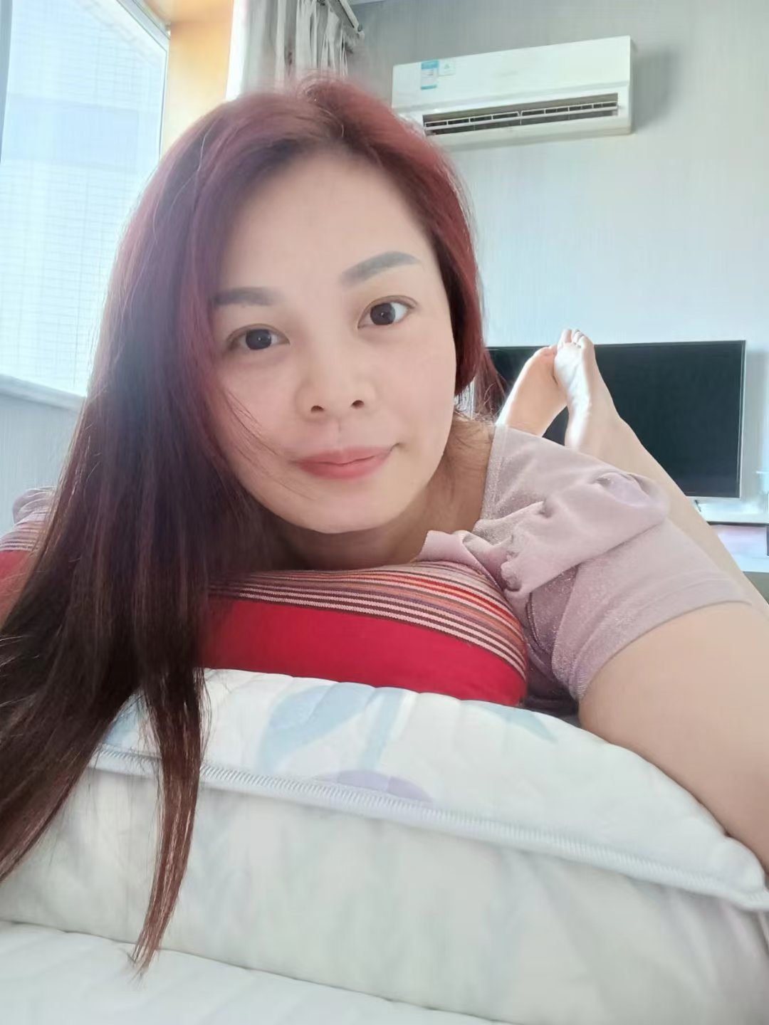 南山丰润熟女露姐