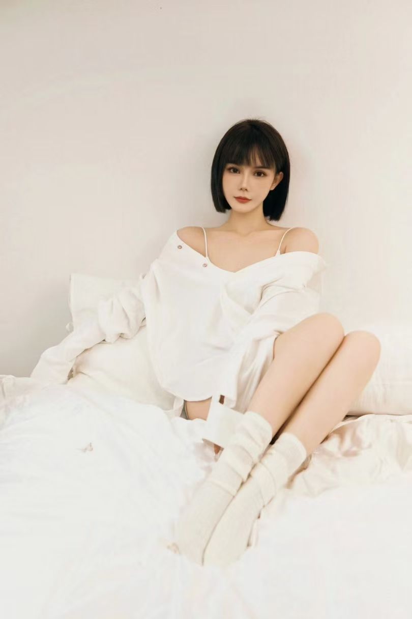 天河短发辣妹漫漫