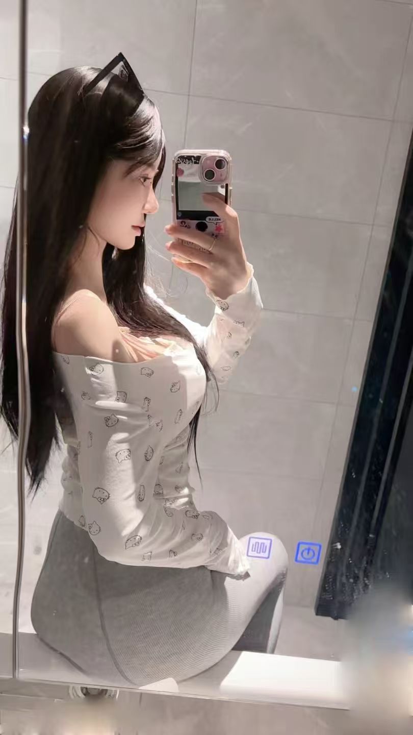 极品爆乳学妹柒姑娘