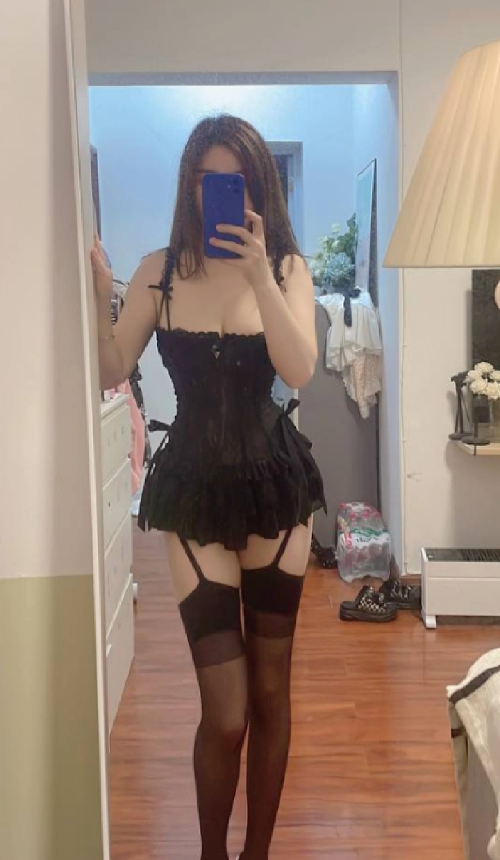 惹火情趣大屁股美少妇