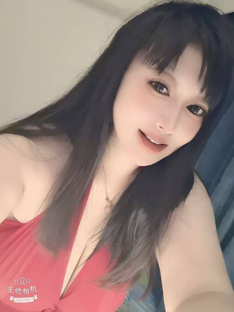 秦淮爆乳嫩妹max