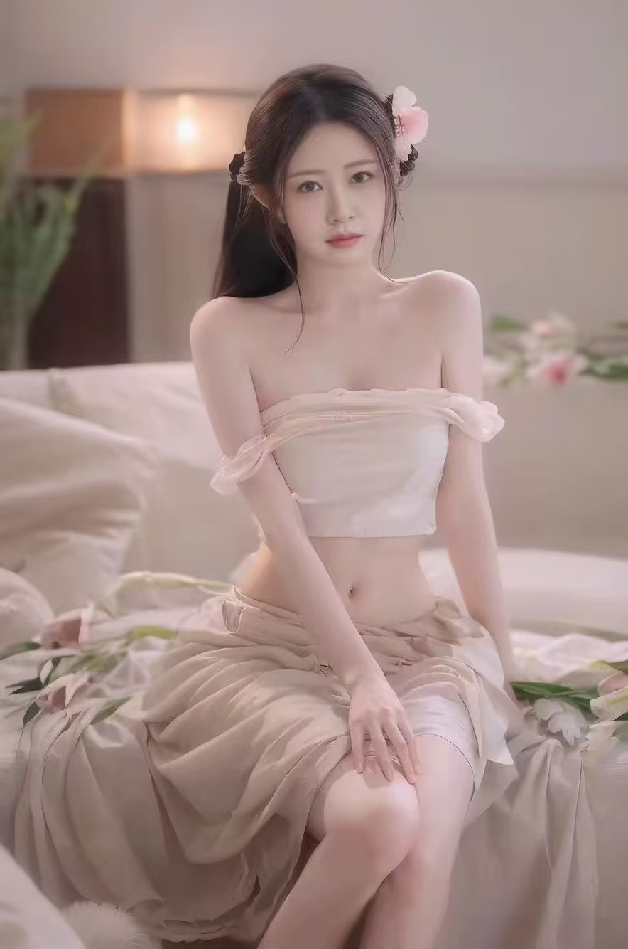 白嫩小甜妹金兰