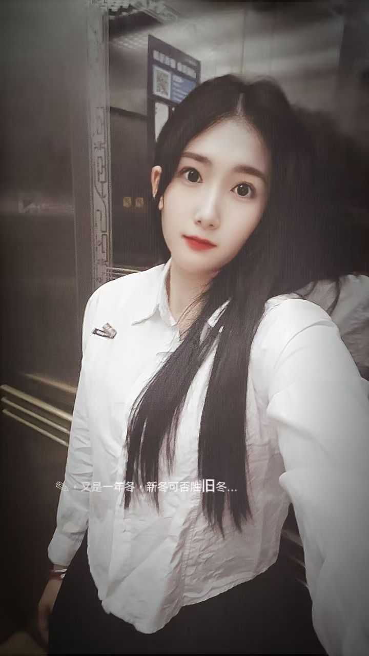 白云新人性感-朵朵