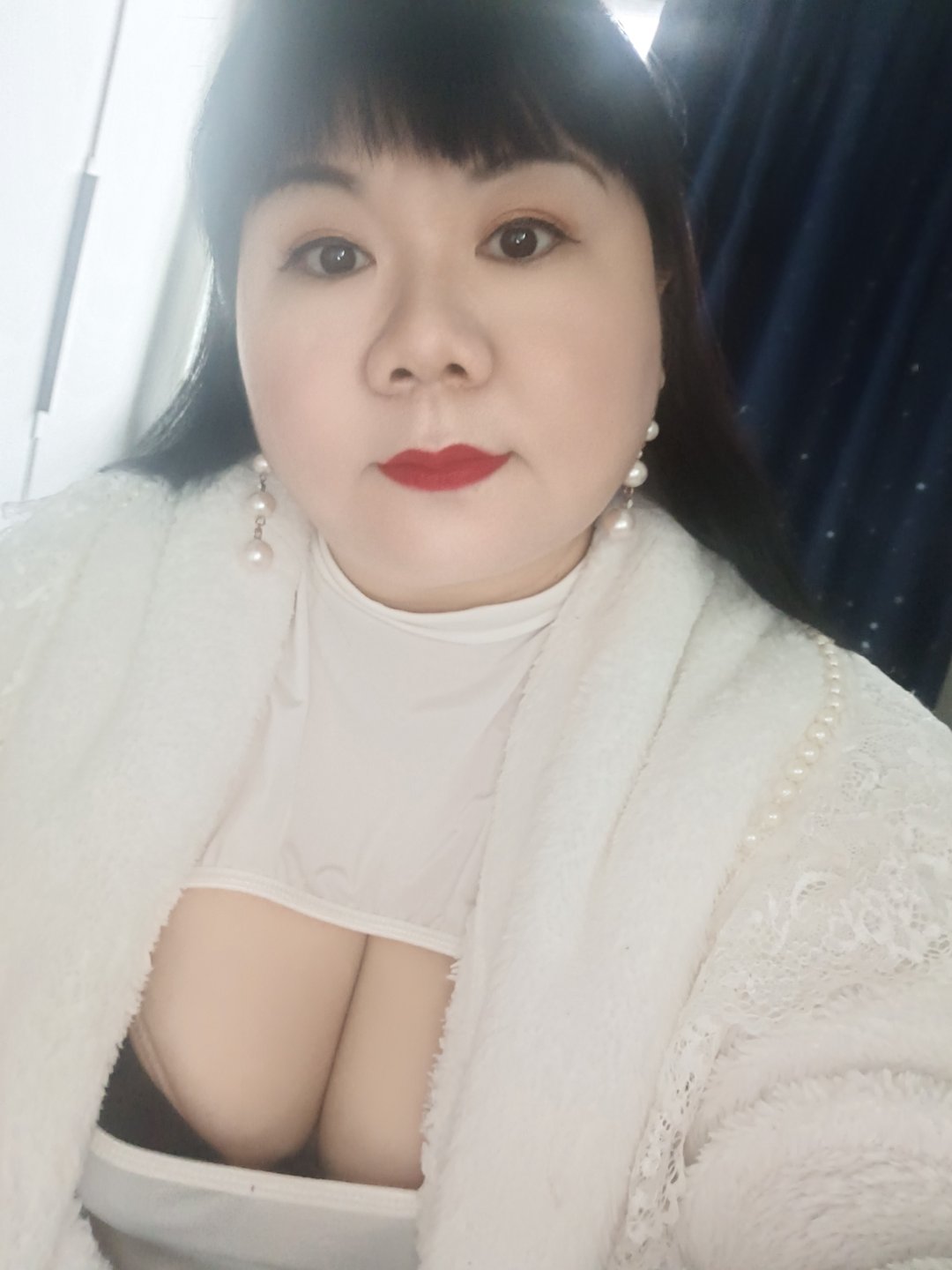 丰满肥臀泻火熟女