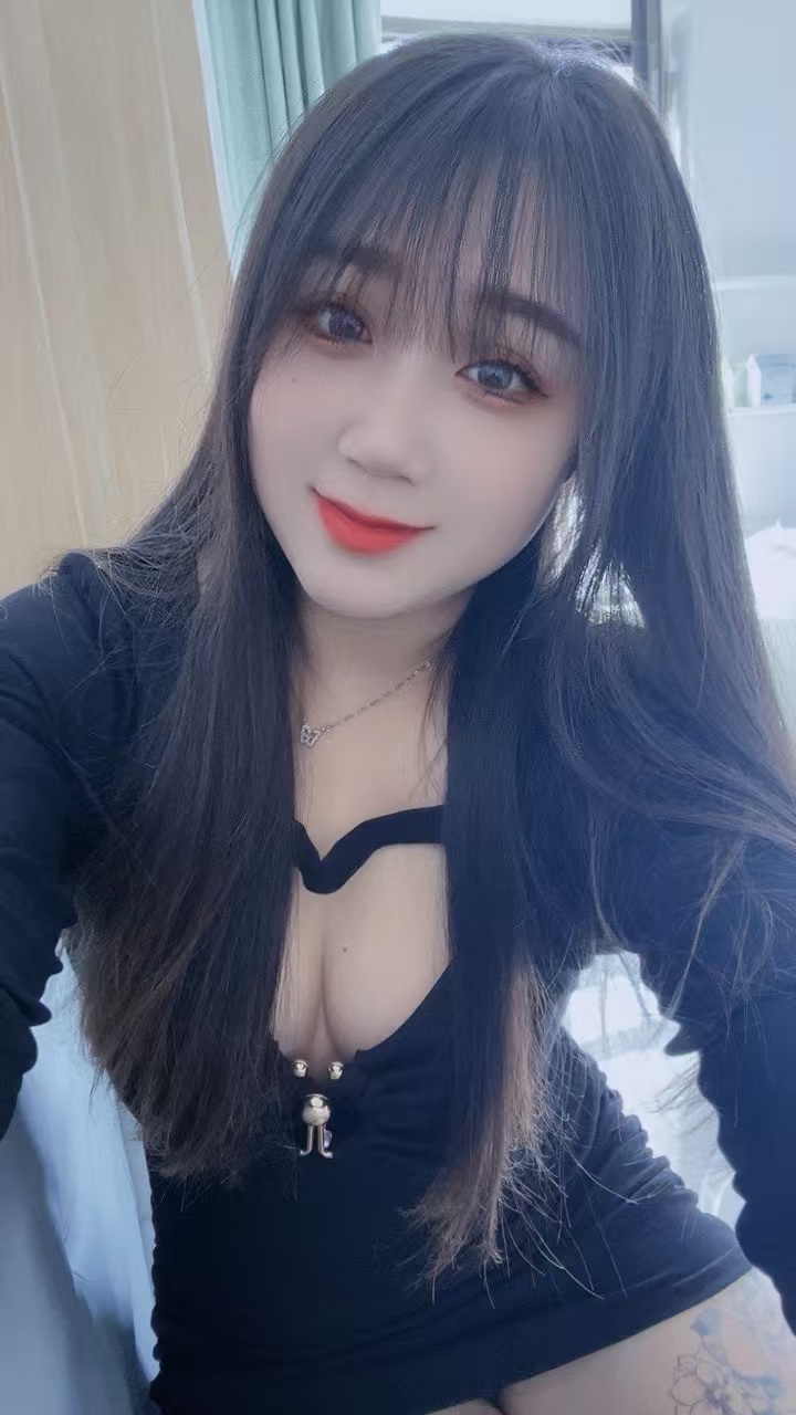 河西纹身美妞乔妹